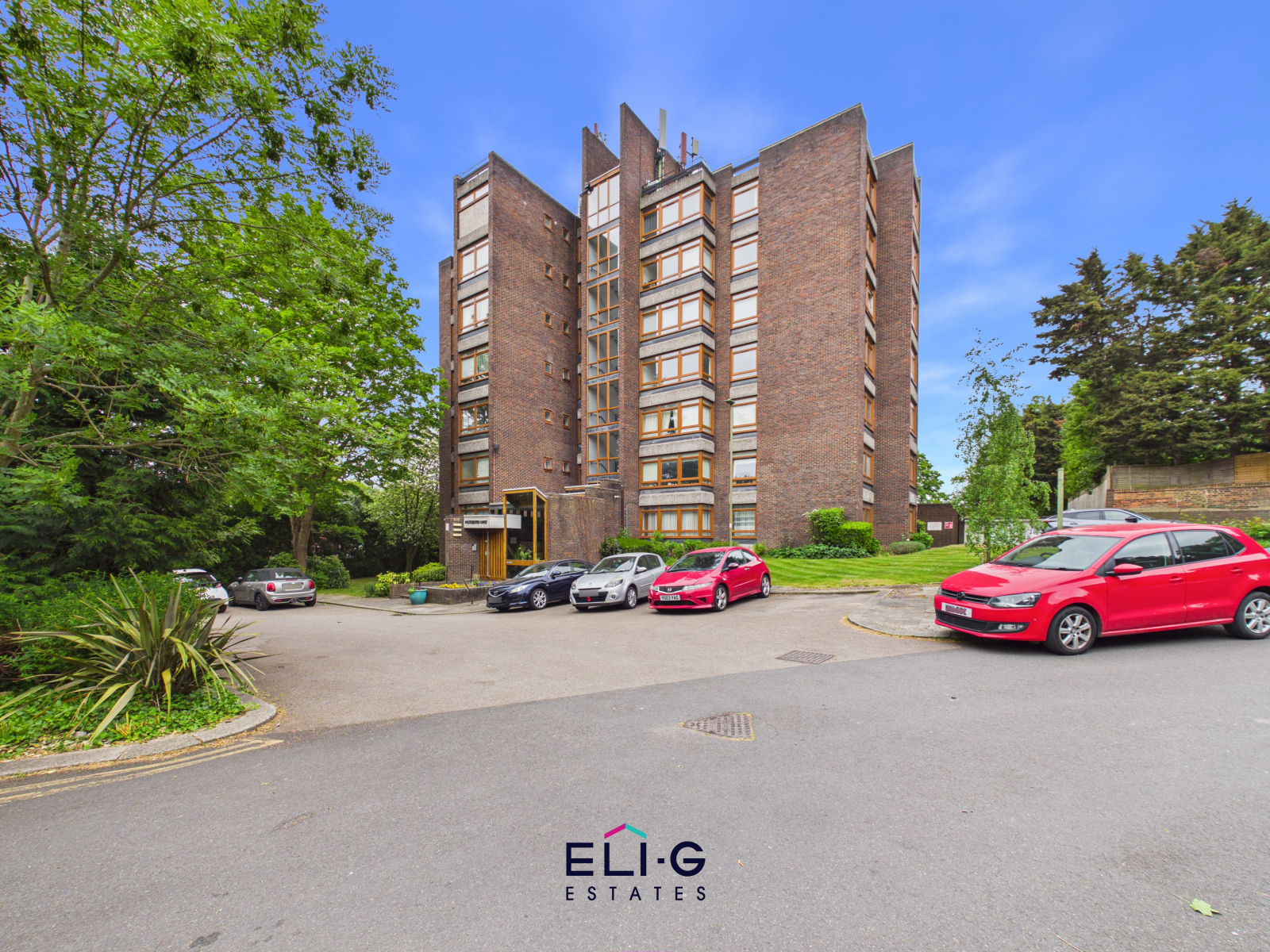 3 bed 1st Floor Flat for rent in Hendon. From ELI-G Estates ltd