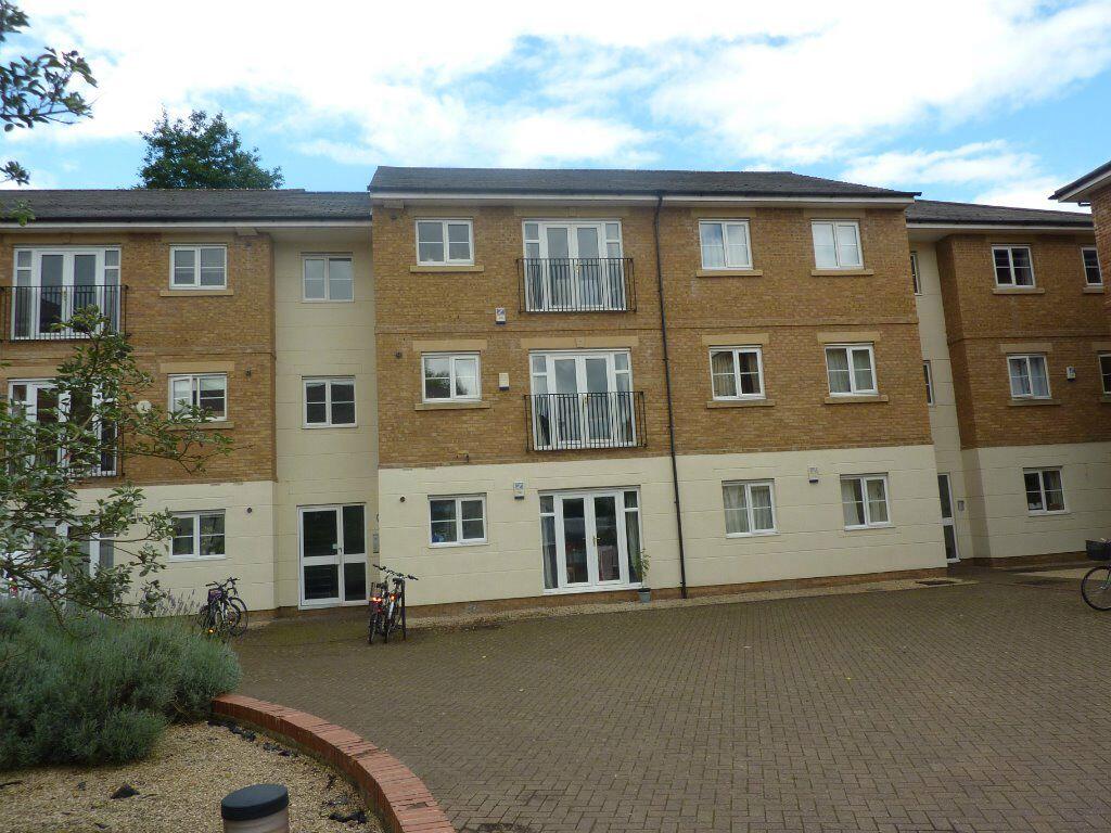 2 bed 1st Floor Flat for rent in Oxford. From Elwood & Co - Oxford