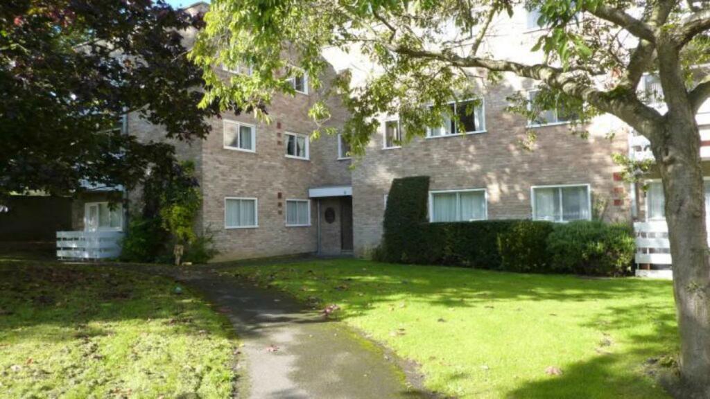 2 bed 1st Floor Flat for rent in Wolvercote. From Elwood & Co - Oxford 2 bed 1st Floor Flat for rent in Wolvercote. From Elwood & Co - Oxford