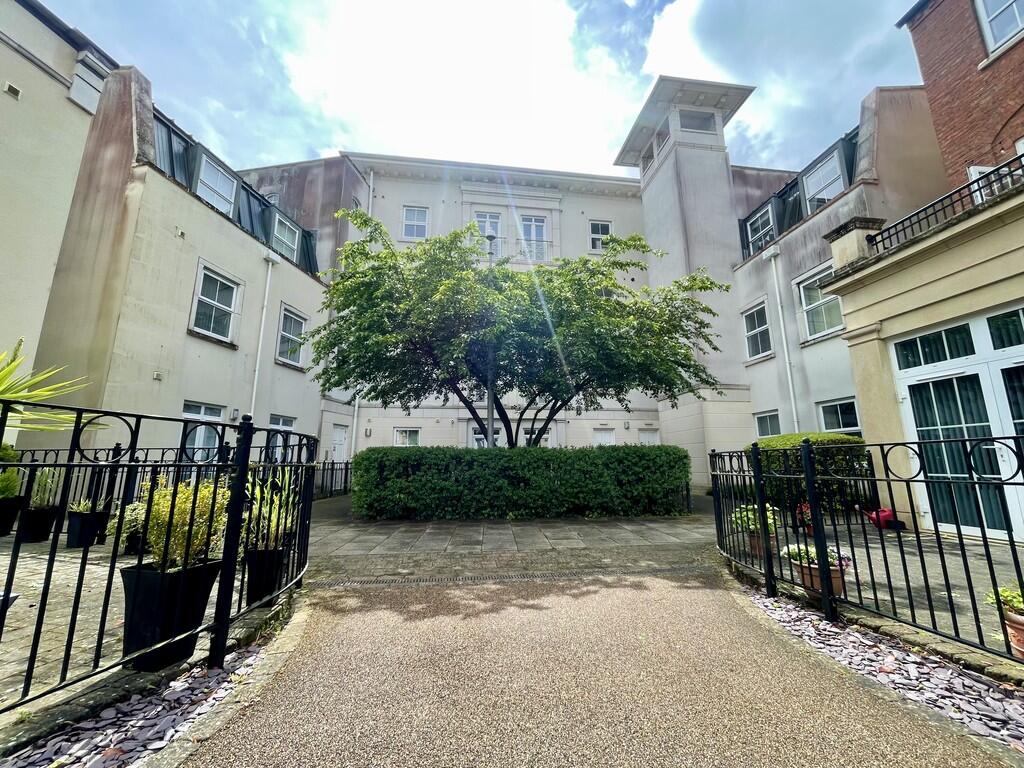 1 bed Apartment for rent in Dickens Heath. From Encasa - Olton