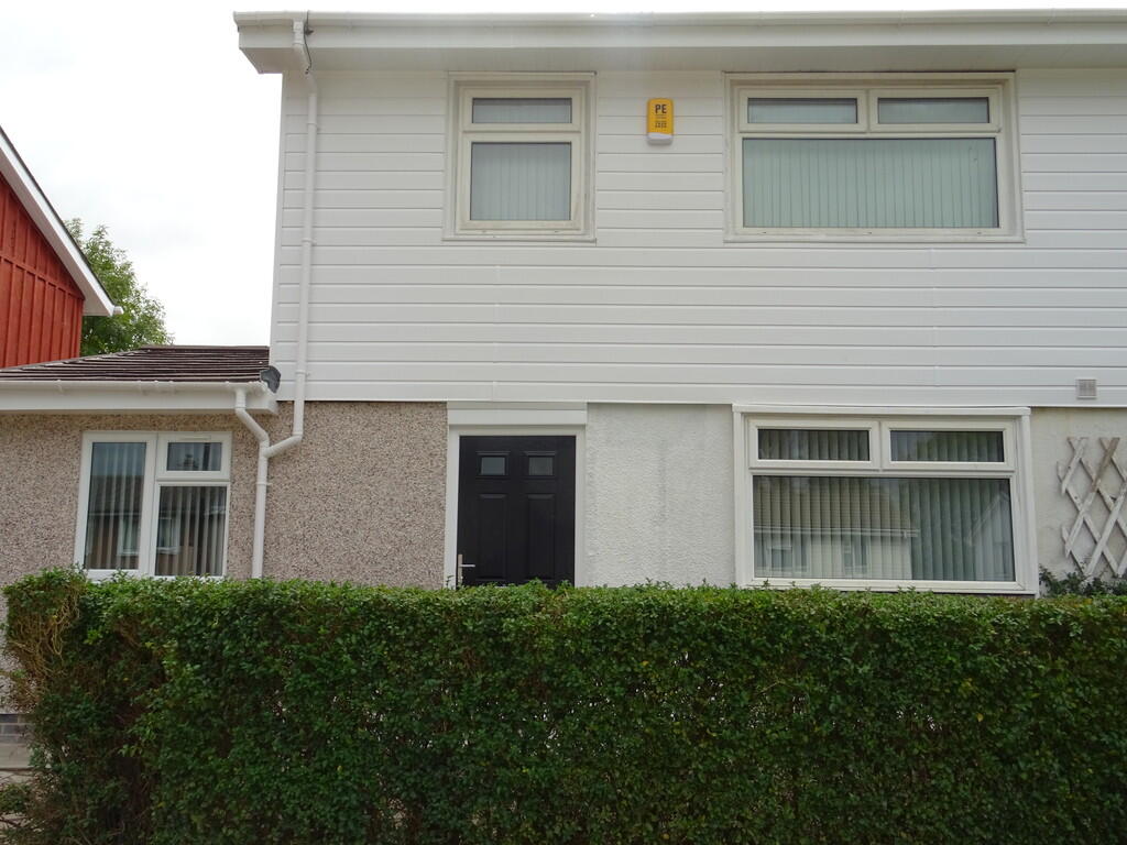 5 bed Semi Detached for rent in Coventry. From Envisage Sales & Lettings - Coventry