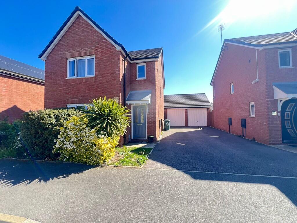 3 bed Detached for rent in Coventry. From Envisage Sales & Lettings - Coventry