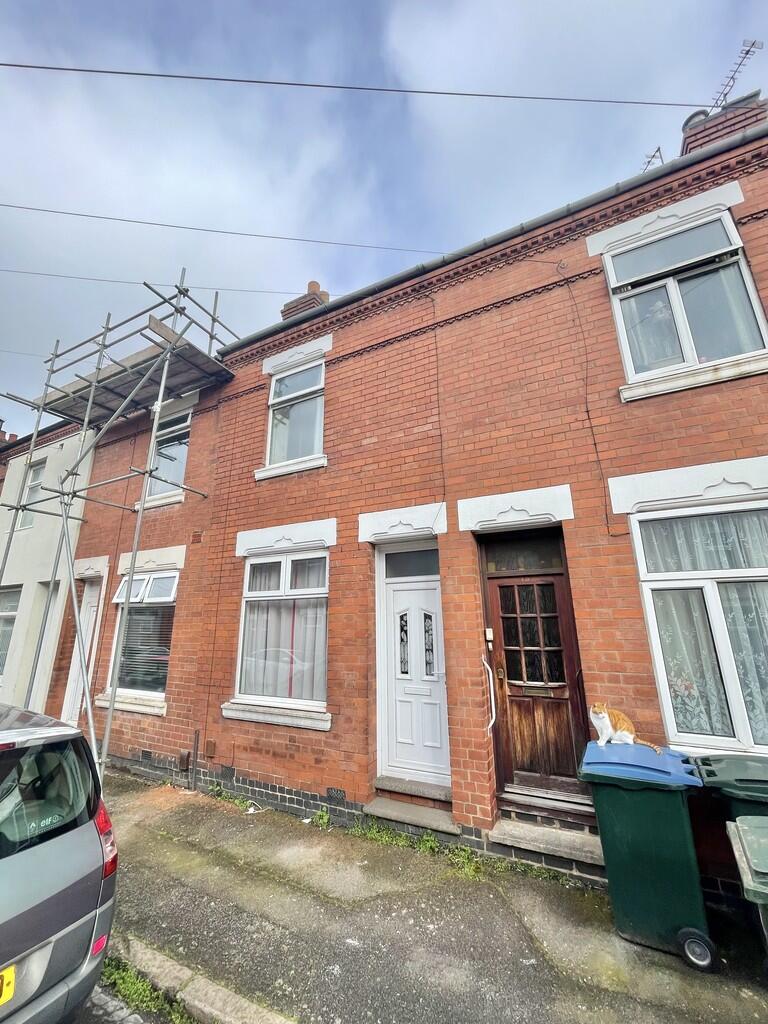 3 bed Mid Terraced House for rent in Coventry. From Envisage Sales & Lettings - Coventry