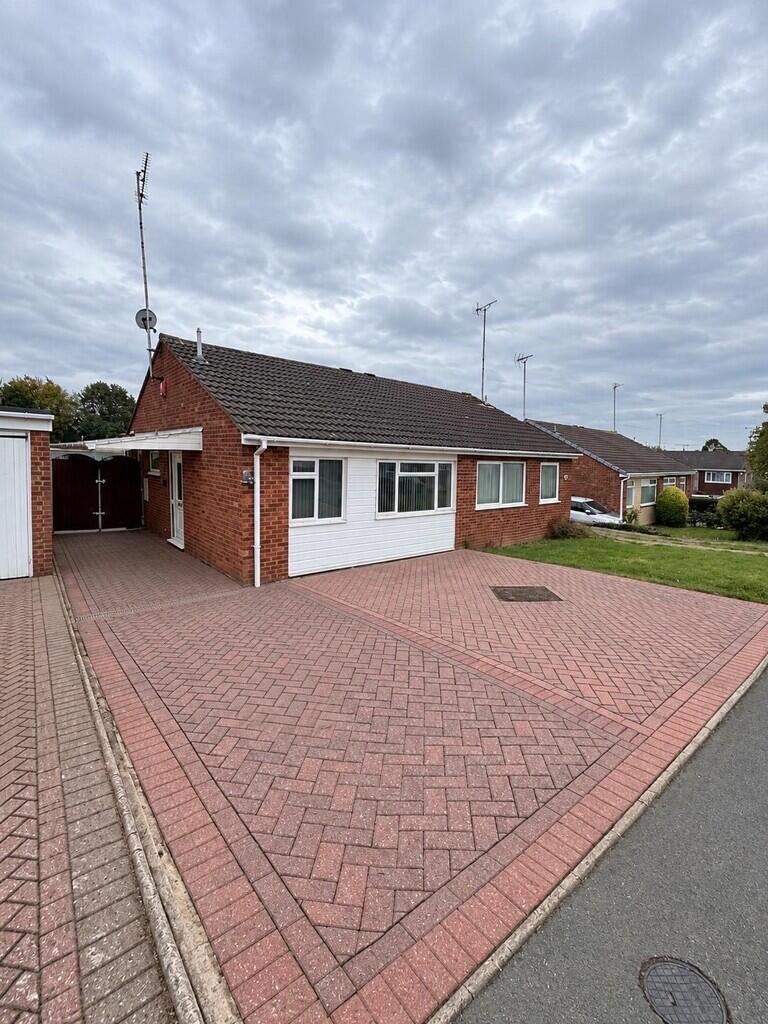 2 bed Semi-detached bungalow for rent in Ash Green. From Envisage Sales & Lettings - Coventry