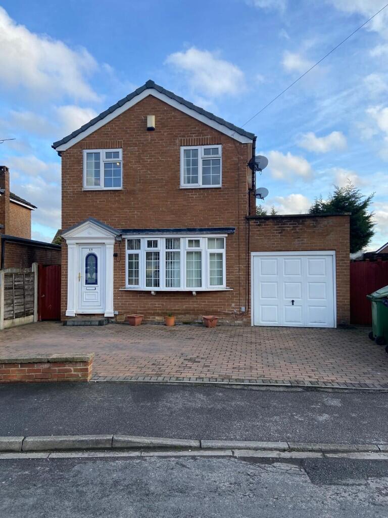 4 bed Detached for rent in Leeds. From Â£1234 Morfitt Shaw - Leeds