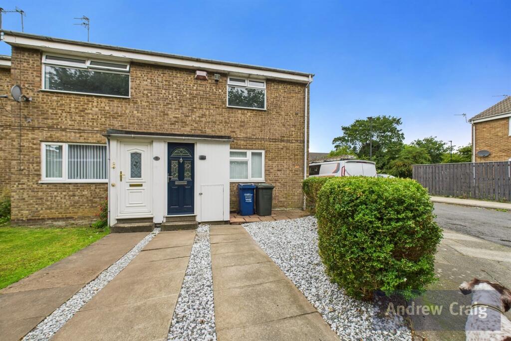 2 bed 1st Floor Flat for rent in Callerton. From Andrew Craig - Gosforth