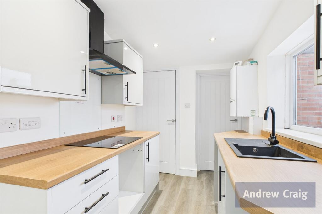 3 bed 1st Floor Flat for rent in South Shields. From Andrew Craig - South Shields