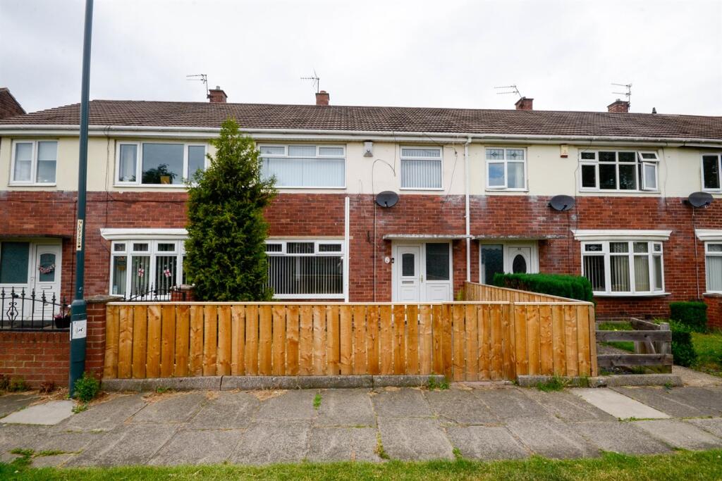 3 bed Semi Detached for rent in Hebburn. From Andrew Craig - South Shields 3 bed Semi Detached for rent in Hebburn. From Andrew Craig - South Shields