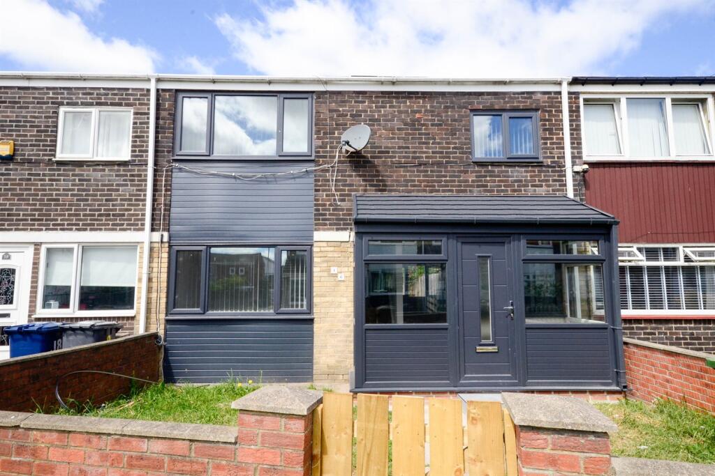 4 bed Mid Terraced House for rent in South Shields. From Andrew Craig - South Shields 4 bed Mid Terraced House for rent in South Shields. From Andrew Craig - South Shields