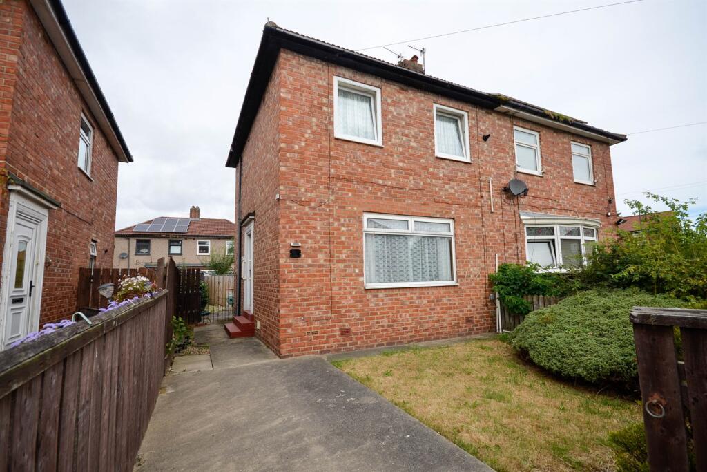 3 bed Semi Detached for rent in South Shields. From Andrew Craig - South Shields 3 bed Semi Detached for rent in South Shields. From Andrew Craig - South Shields