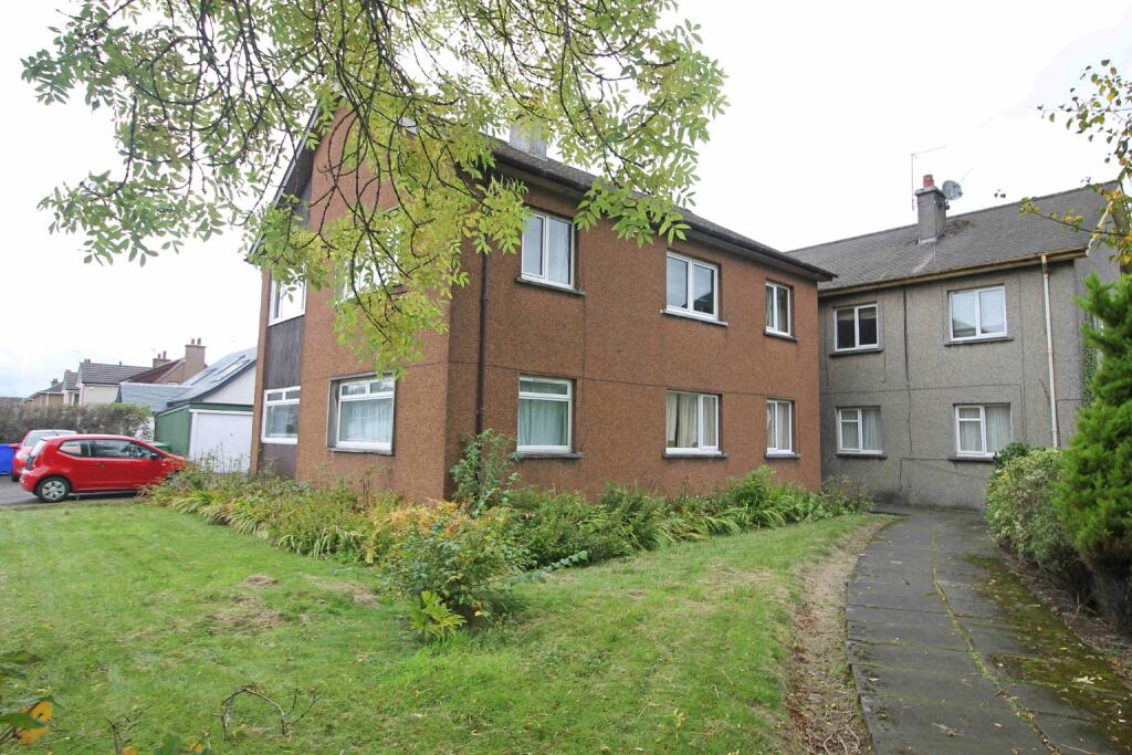 2 bed 1st Floor Flat for rent in Cambuskenneth. From B-Spoke Property - Stirling 2 bed 1st Floor Flat for rent in Cambuskenneth. From B-Spoke Property - Stirling