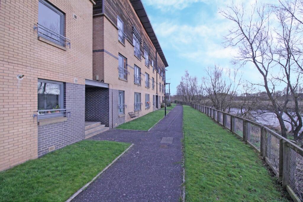 2 bed 1st Floor Flat for rent in Stirling. From B-Spoke Property - Stirling