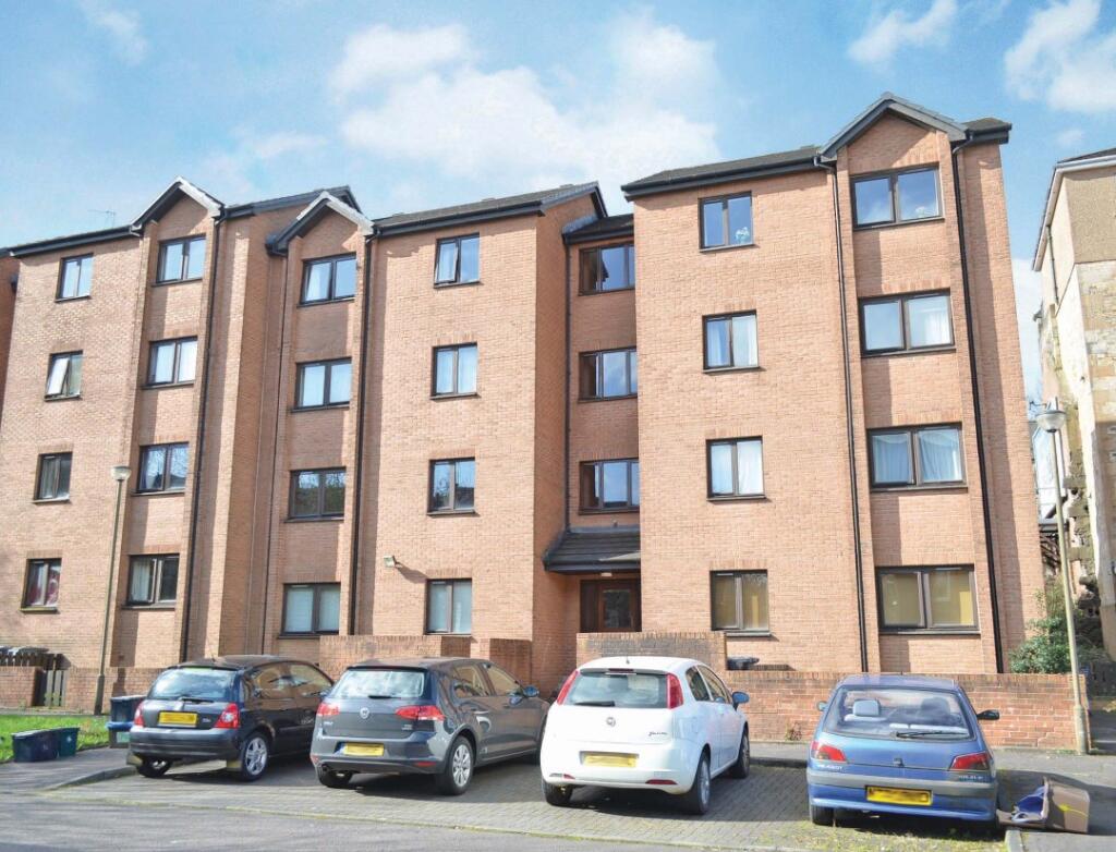 2 bed 1st Floor Flat for rent in Stirling. From B-Spoke Property - Stirling