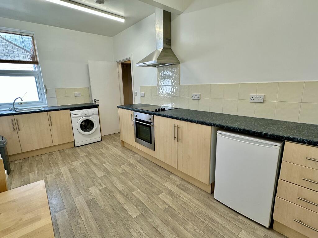 1 bed 1st Floor Flat for rent in Sheffield. From Bloor & Co Estate Agents - Sheffield