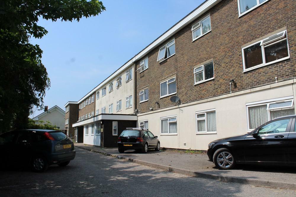 1 bed 1st Floor Flat for rent in Lunsford's Cross. From Equity Residential Limited - Eastbourne 1 bed 1st Floor Flat for rent in Lunsford's Cross. From Equity Residential Limited - Eastbourne