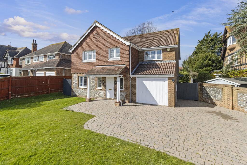 5 bed Detached for rent in Eastbourne. From Equity Residential Limited - Eastbourne