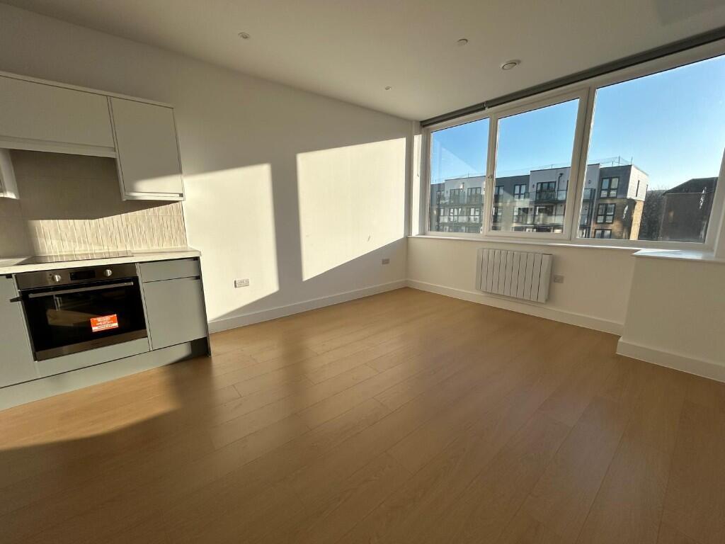 2 bed 1st Floor Flat for rent in Eastbourne. From Equity Residential Limited - Eastbourne 2 bed 1st Floor Flat for rent in Eastbourne. From Equity Residential Limited - Eastbourne