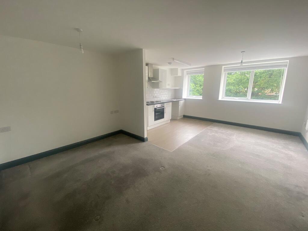 3 bed Studio for rent in Smethwick. From Evenbrook - Birmingham 3 bed Studio for rent in Smethwick. From Evenbrook - Birmingham