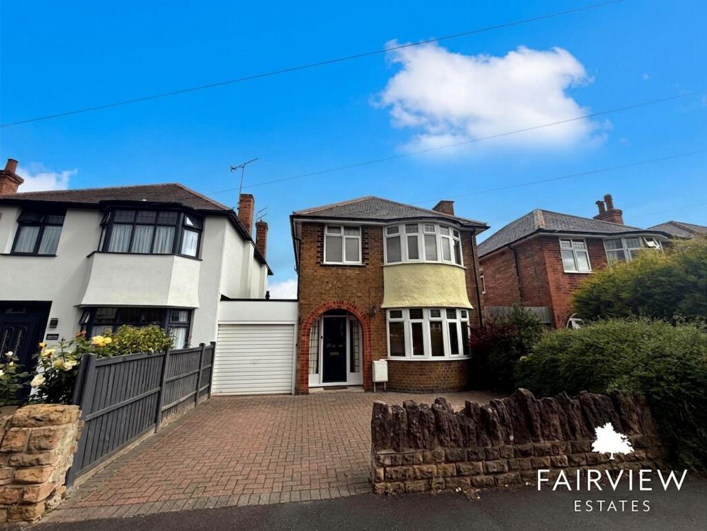 3 bed Detached for rent in Strelley. From Fairview Estates - Nottingham