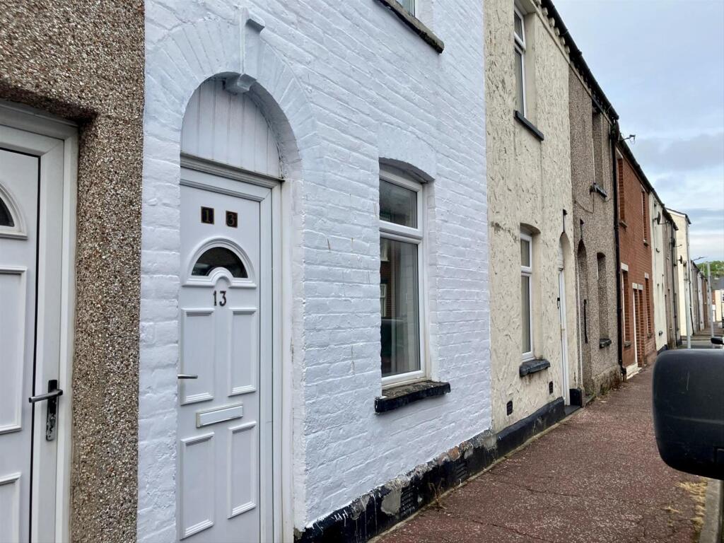 2 bed Detached for rent in Barrow-in-Furness. From Farrell Heyworth - Barrow & South Cumbria