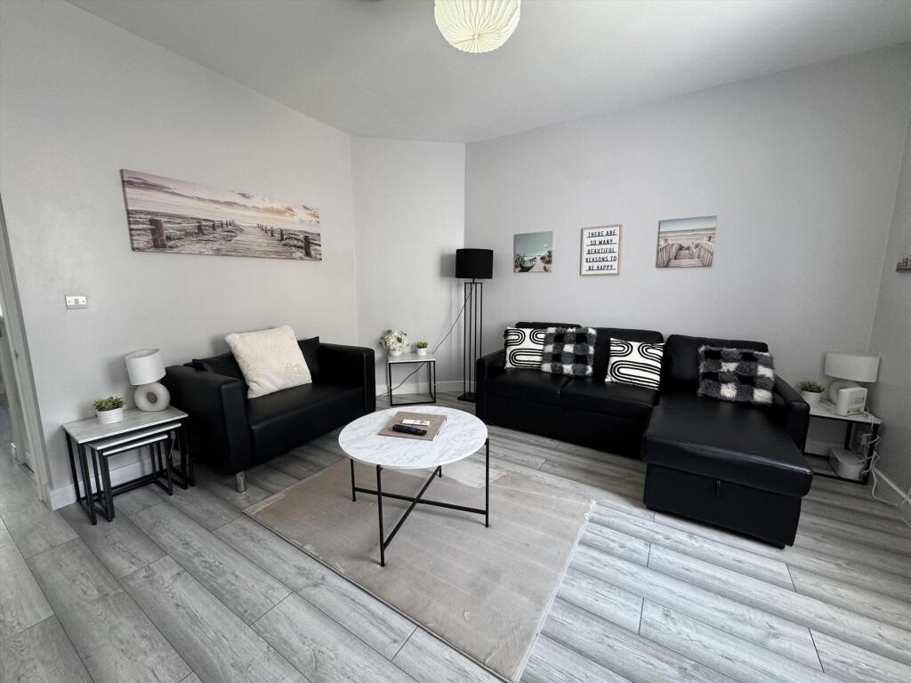 2 bed Detached for rent in Blackpool. From Farrell Heyworth - Fylde Coast 2 bed Detached for rent in Blackpool. From Farrell Heyworth - Fylde Coast
