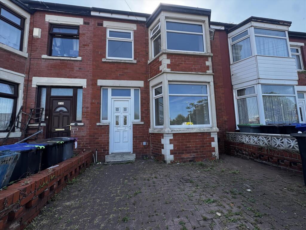 3 bed Detached for rent in Staining. From Farrell Heyworth - Fylde Coast