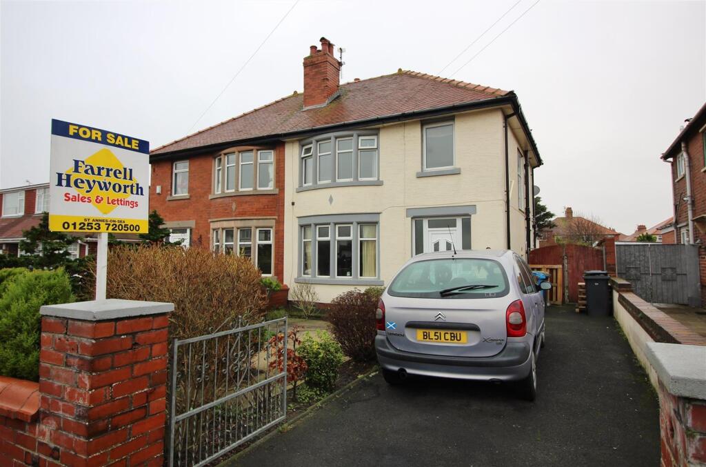 1 bed 1st Floor Flat for rent in Lytham St Anne's. From Farrell Heyworth - Fylde Coast