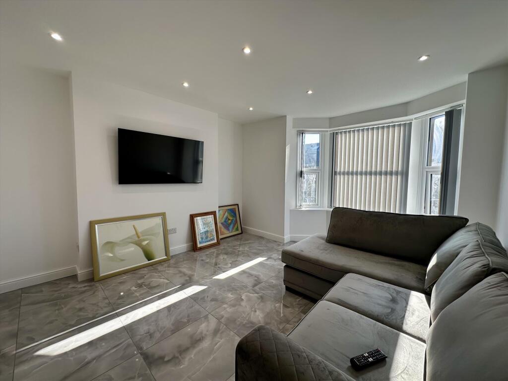 4 bed 1st Floor Flat for rent in Morecambe. From Farrell Heyworth - Morecambe 4 bed 1st Floor Flat for rent in Morecambe. From Farrell Heyworth - Morecambe