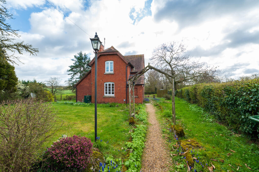 3 bed Detached for rent in Inkberrow. From Fisher German - Worcester