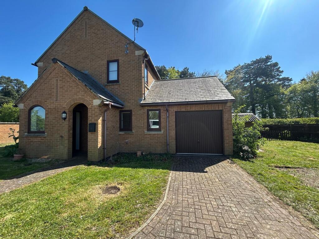 3 bed Detached for rent in Northampton. From Fisher German - Worcester
