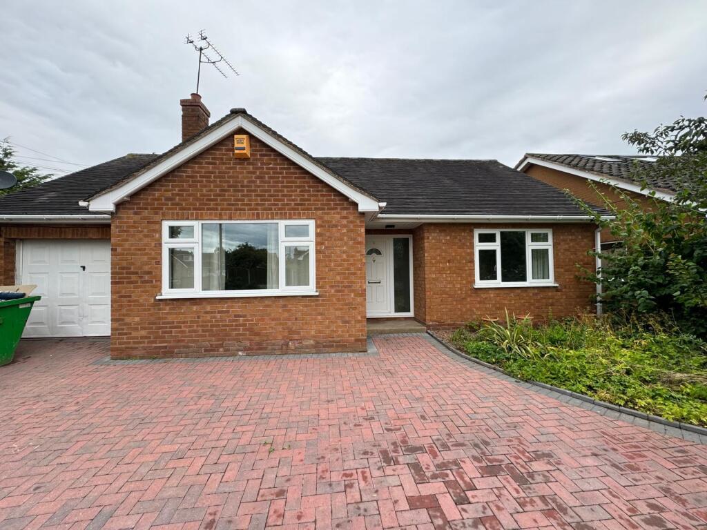 2 bed Bungalow for rent in Crowle. From Fisher German - Worcester 2 bed Bungalow for rent in Crowle. From Fisher German - Worcester