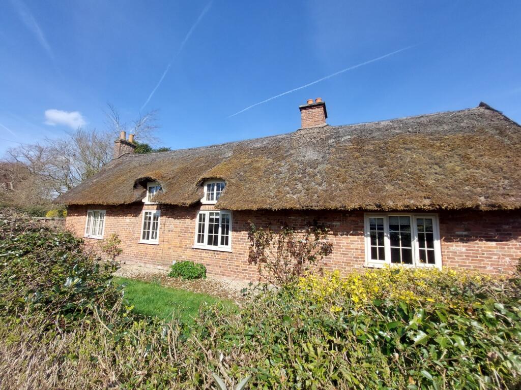3 bed Bungalow for rent in Osmaston. From Fisher German - Worcester