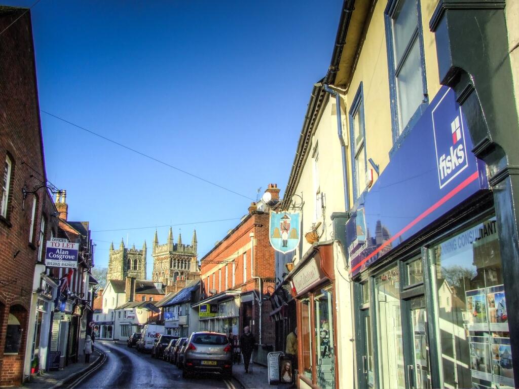 1 bed 1st Floor Flat for rent in Wimborne Minster. From Fisks - Wimborne