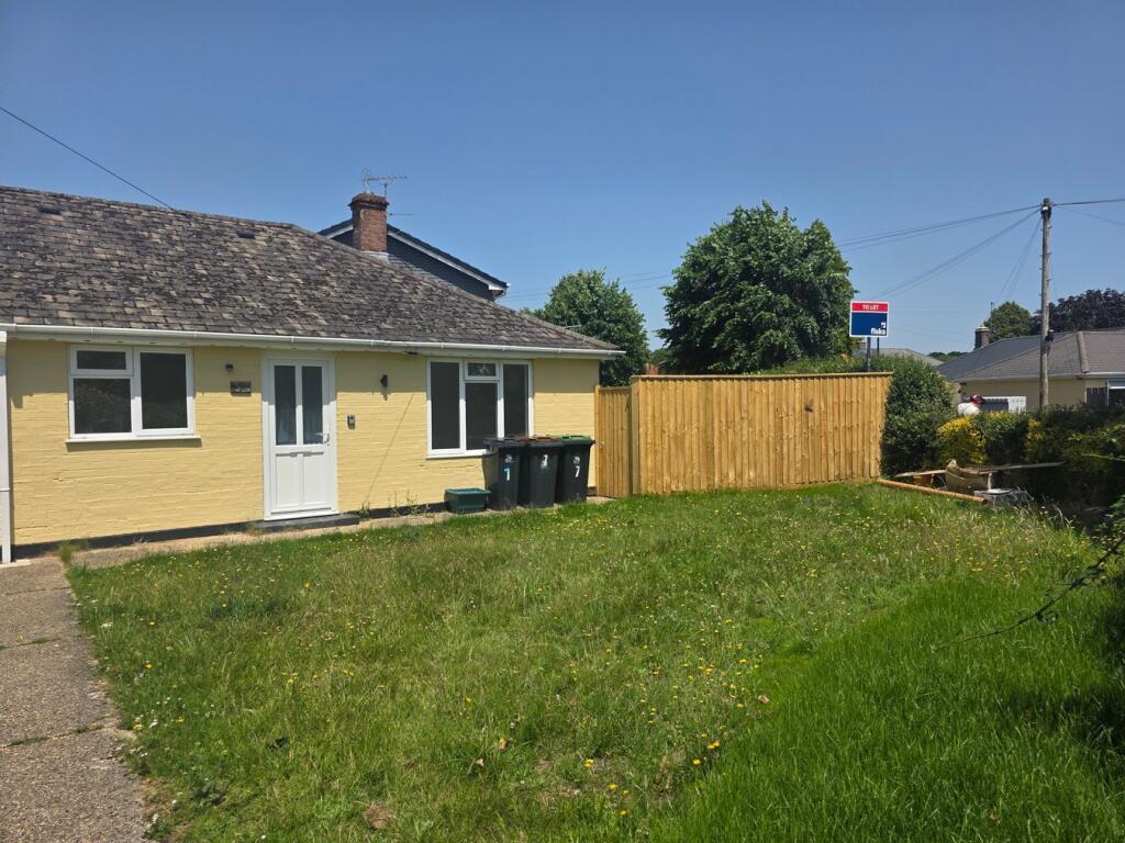 2 bed Bungalow for rent in Wimborne Minster. From Fisks - Wimborne