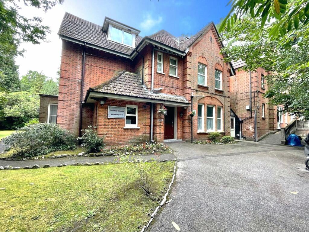4 bed Studio for rent in Bournemouth. From Frost & Co Estate Agents - Bournemouth