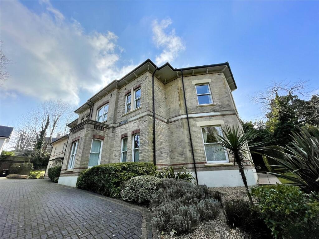 2 bed Apartment for rent in Bournemouth. From Frost & Co Estate Agents - Bournemouth