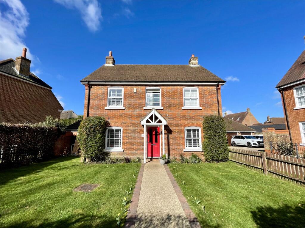 4 bed Detached for rent in Hurn. From Frost & Co Estate Agents - Bournemouth