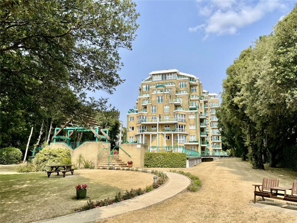 2 bed Apartment for rent in Bournemouth. From Frost & Co Estate Agents - Bournemouth 2 bed Apartment for rent in Bournemouth. From Frost & Co Estate Agents - Bournemouth
