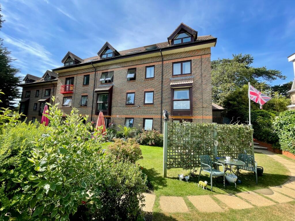 1 bed Apartment for rent in Bournemouth. From Frost & Co Estate Agents - Bournemouth