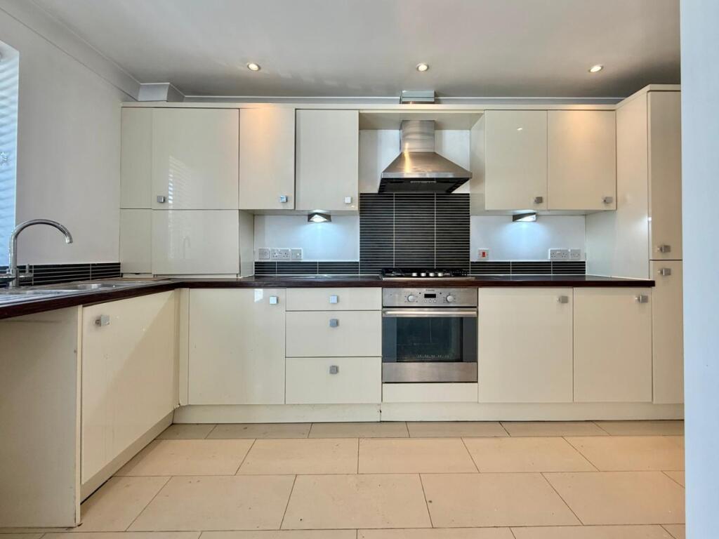 2 bed House (unspecified) for rent in Bournemouth. From Frost & Co Estate Agents - Bournemouth