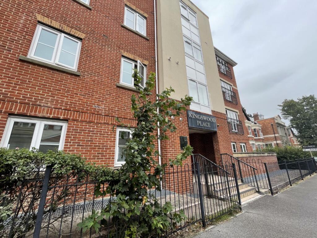 2 bed Apartment for rent in Bournemouth. From Frost & Co Estate Agents - Bournemouth 2 bed Apartment for rent in Bournemouth. From Frost & Co Estate Agents - Bournemouth