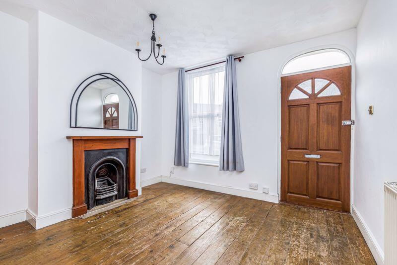 2 bed Mid Terraced House for rent in Portsmouth. From Fry & Kent - Southsea