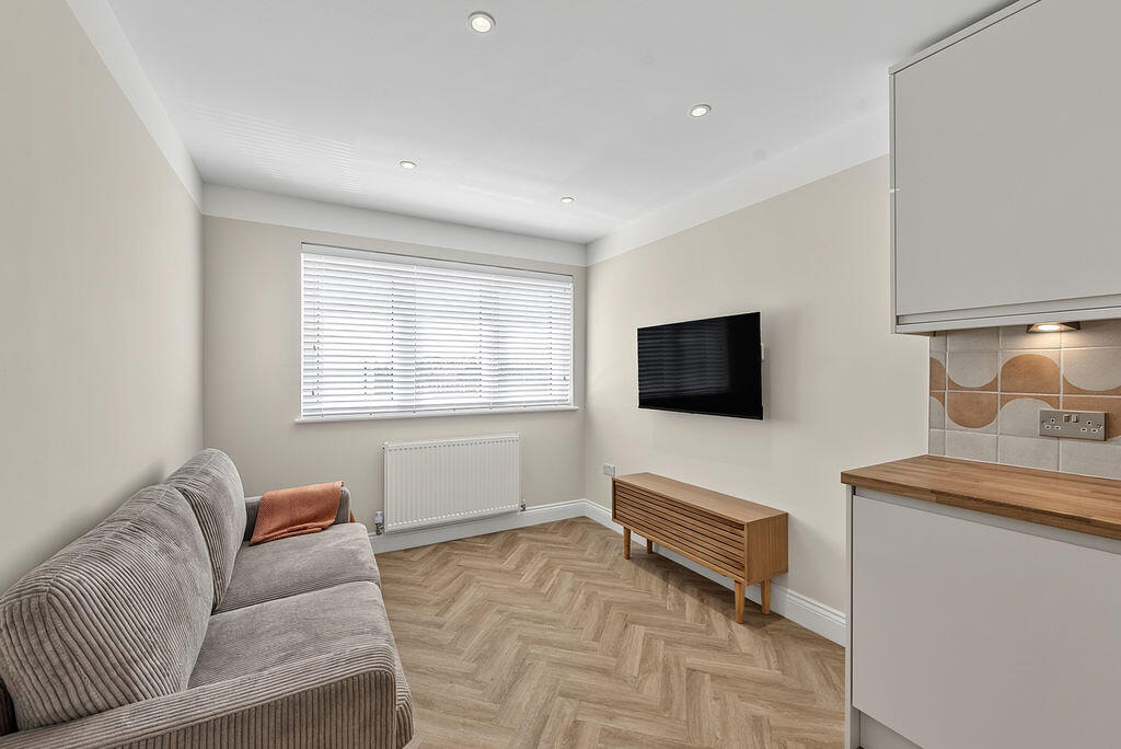 1 bed Apartment for rent in Portsmouth. From Fry & Kent - Southsea