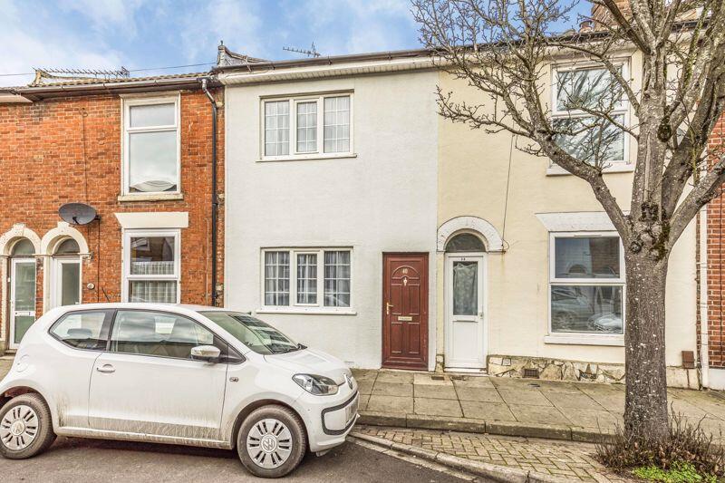 2 bed Mid Terraced House for rent in Portsmouth. From Fry & Kent - Southsea 2 bed Mid Terraced House for rent in Portsmouth. From Fry & Kent - Southsea