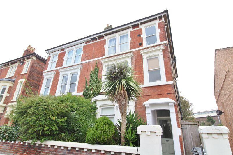 2 bed Apartment for rent in Portsmouth. From Fry & Kent - Southsea