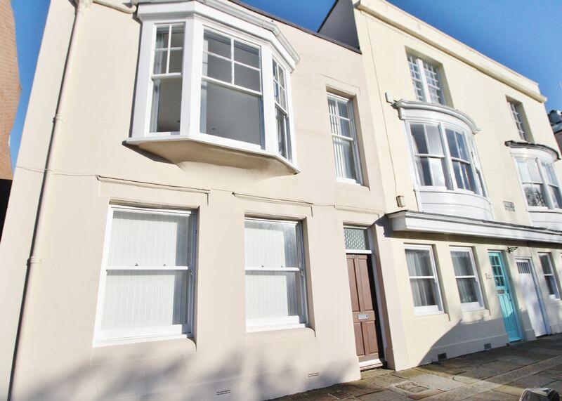 3 bed End of Terrace for rent in Portsmouth. From Fry & Kent - Southsea 3 bed End of Terrace for rent in Portsmouth. From Fry & Kent - Southsea