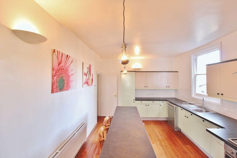1 bed Apartment for rent in Portsmouth. From Fry & Kent - Southsea 1 bed Apartment for rent in Portsmouth. From Fry & Kent - Southsea