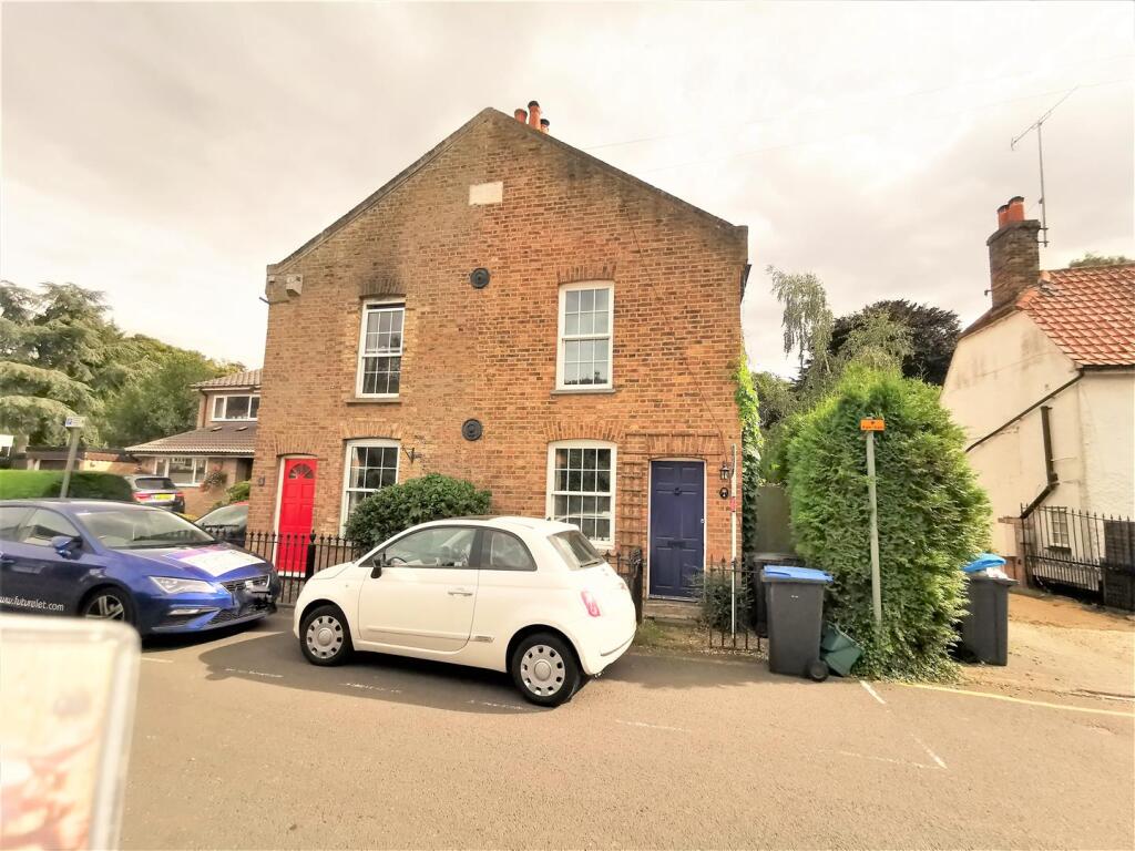 2 bed Cottage for rent in Harlow. From Future Let - Harlow
