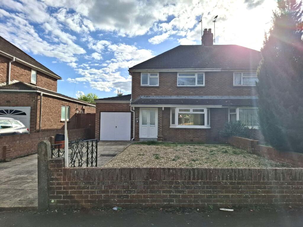 3 bed Semi Detached for rent in Stratton St Margaret. From Gatekeeper - Swindon