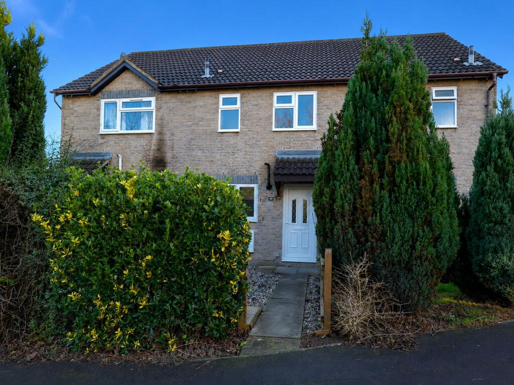 2 bed Mid Terraced House for rent in Stratton St Margaret. From Gatekeeper - Swindon